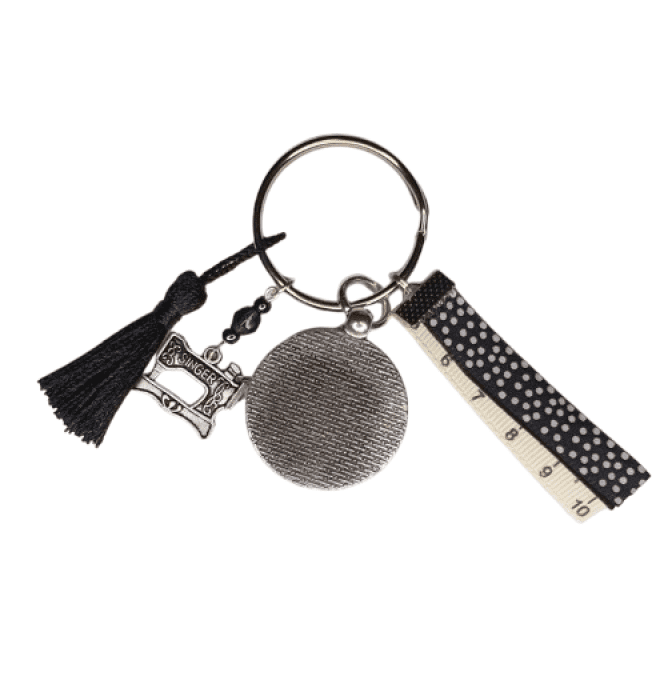 Porte clefs, grigri, bijou de sac "Le mannequin "