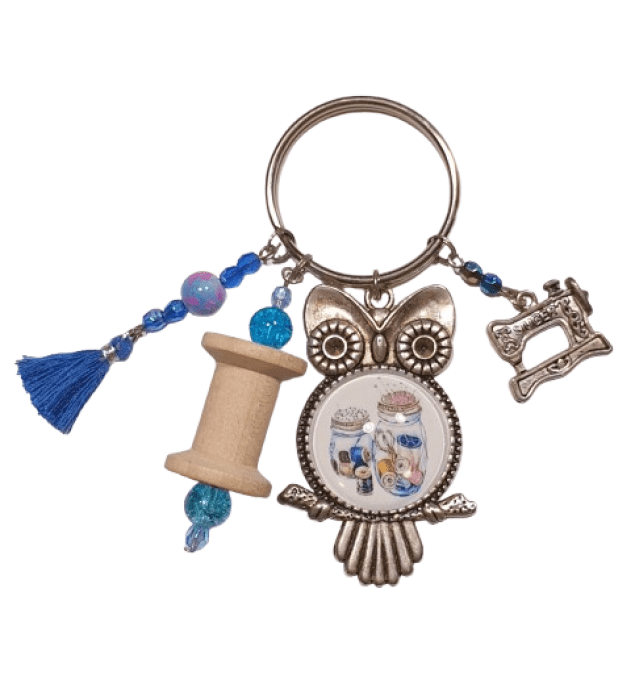 Porte clefs, grigri "la chouette couture "