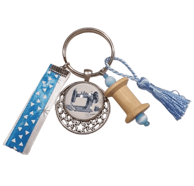 Porte clefs, grigri " machine à coudre"